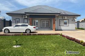 For Sale House - Neighborhood Plateau Karavia lubumbashi Communes